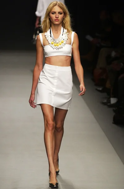 Look 9